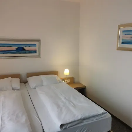科奈尔阿卡森特酒店 酒店